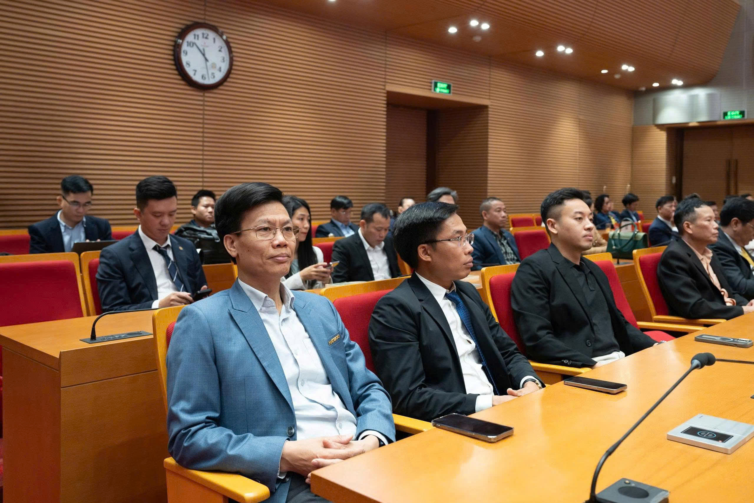 z7435564195276_40eec45d08c36984085f76480e99a1fb